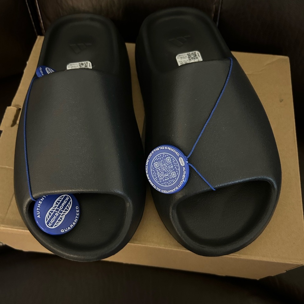 Yeezy Black Sandals
